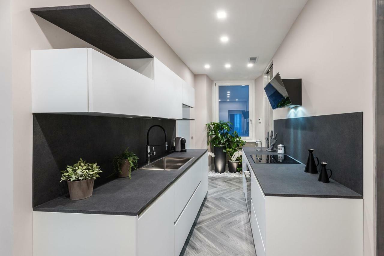 Luma Suite Via Veneto - Your Luxury Style 22 ローマ エクステリア 写真